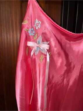 Morgan Taylor Hot Pink Satin Flower Appliqué Dress with Bow